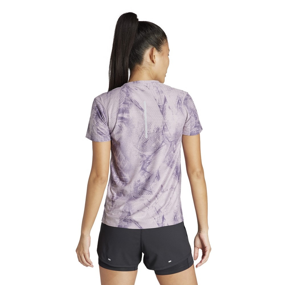 アディダス（adidas）（レディース）ULTIMATEADIDAS 総柄プリント 半袖Tシャツ IJN48-IL7177