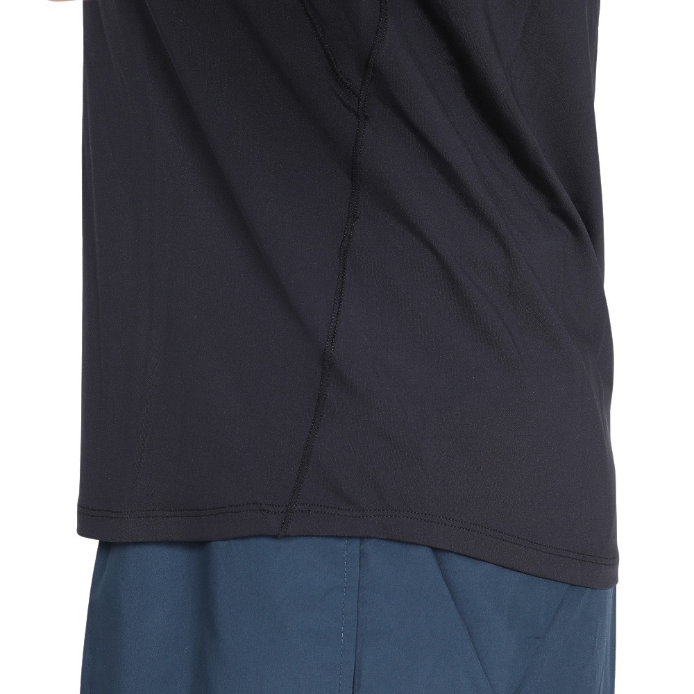 ナイキ（NIKE）（レディース）ワン スウッシュ ドライフィット ショートスリーブ グラフィック ランニングトップス FV6374-010