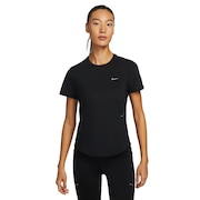 (レディース)スウィフト Dri-FIT ショートスリーブ ランニングトップ HM9699-010