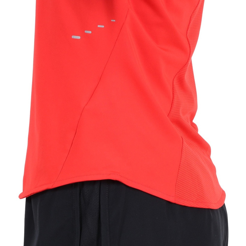 ナイキ（NIKE）（レディース）スウィフト ドライフィット 半袖ランニングトップ HM9699-696