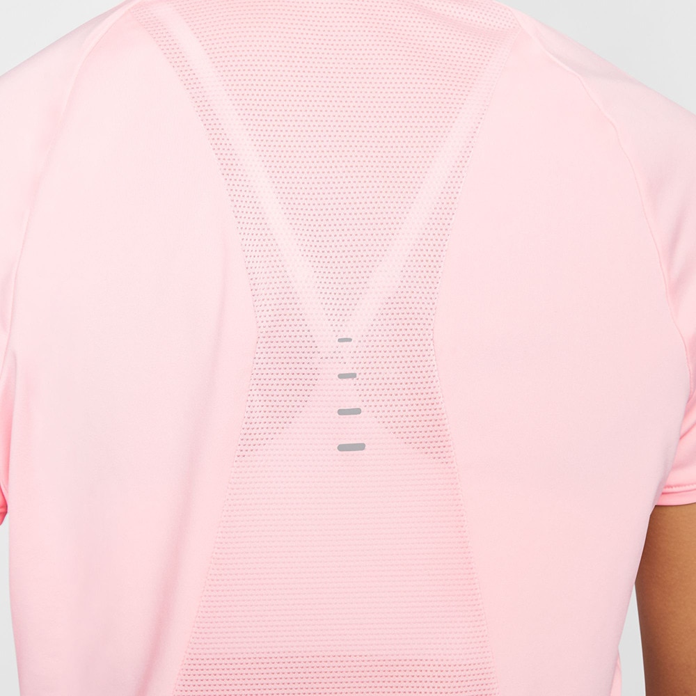 ナイキ（NIKE）（レディース）スウィフト ドライフィット ショートスリーブ ランニングトップ HM9699-607