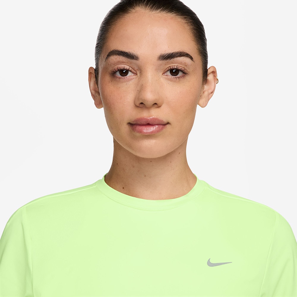ナイキ（NIKE）（レディース）スウィフト ドライフィット ショートスリーブ ランニングトップ HM9699-701