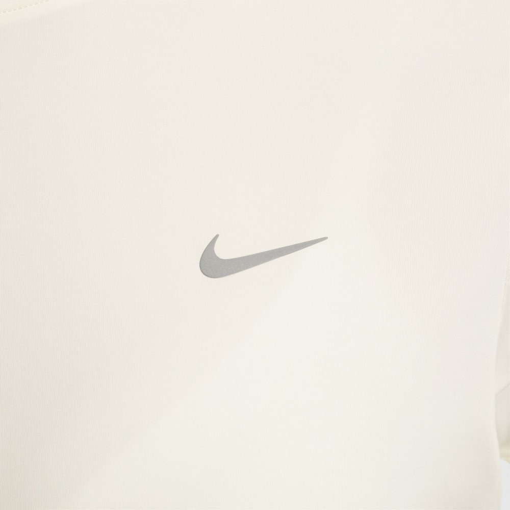ナイキ（NIKE）（レディース）スウィフト ドライフィット ショートスリーブ ランニングトップ HM9699-133