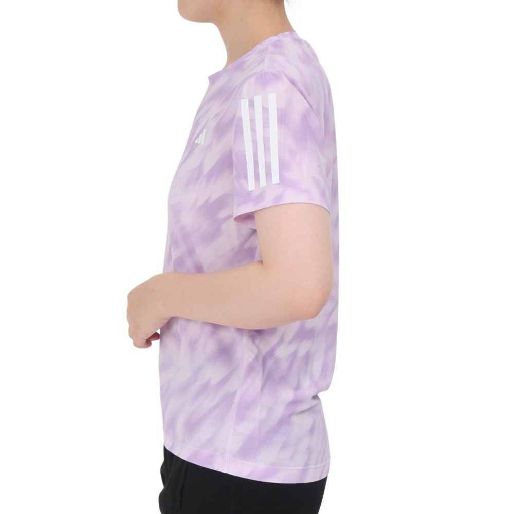 アディダス（adidas）（レディース）オウン ザ ラン 総柄プリント 半袖Tシャツ P0437-JZ5475