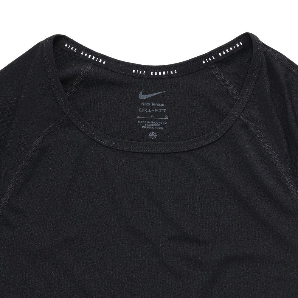ナイキ（NIKE）（レディース）テンポ スウッシュ ラン ドライフィット
