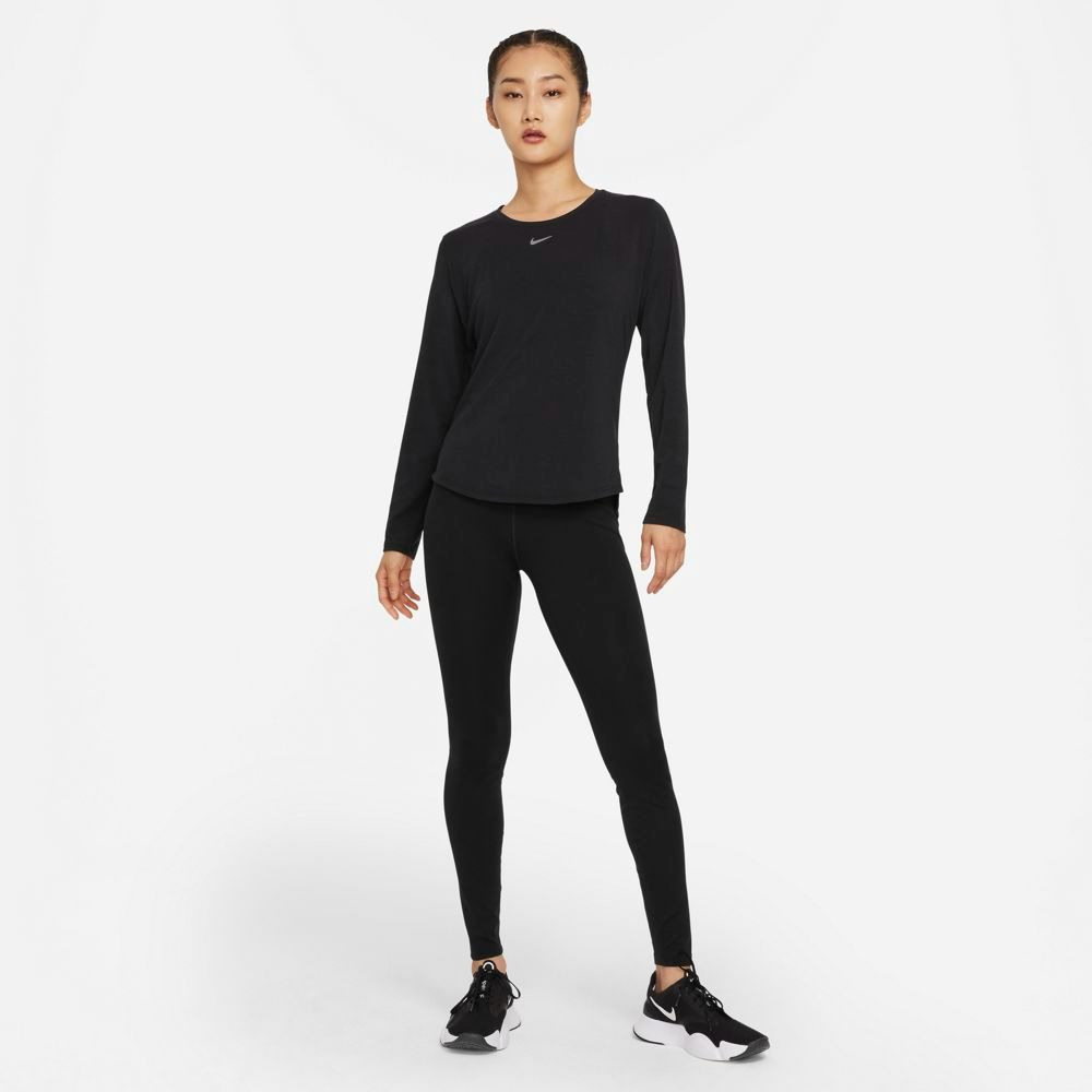 ナイキ（NIKE）（レディース）長袖Tシャツ レディース ラックス スタンダード フィット DD0621-010 ブラック
