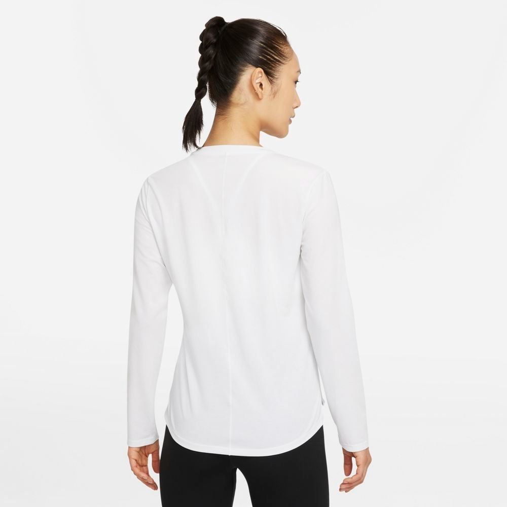 ナイキ（NIKE）（レディース）長袖Tシャツ レディース ラックス スタンダード フィット DD0621-100 