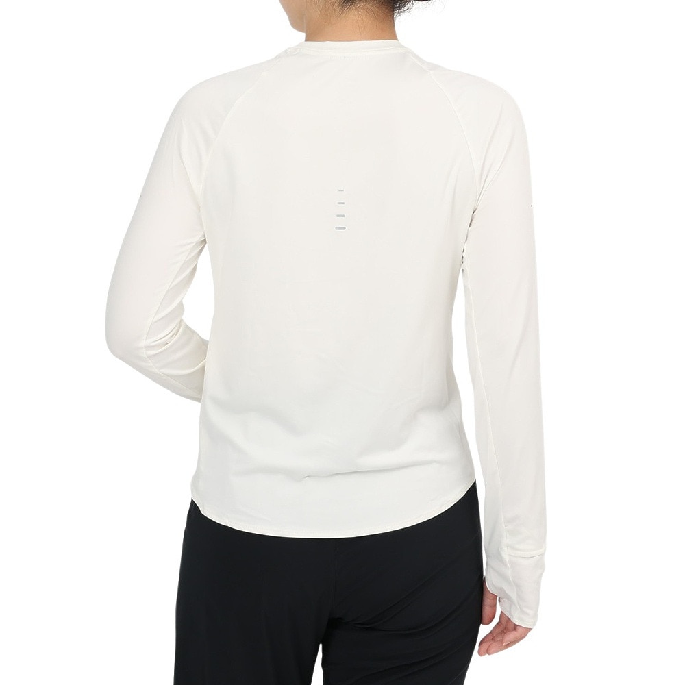 ナイキ（NIKE）（レディース）スウィフト ドライフィット UV 長袖 クルーネック ランニングトップ HQ0504-133