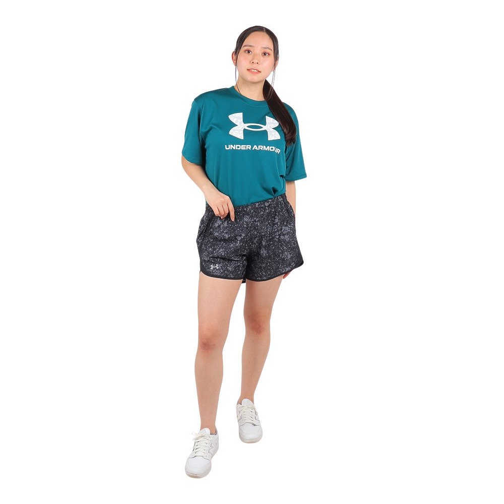 アンダーアーマー（UNDER ARMOUR）（レディース）ランニング ショートパンツ フライバイ プリント ショーツ 1382439 001