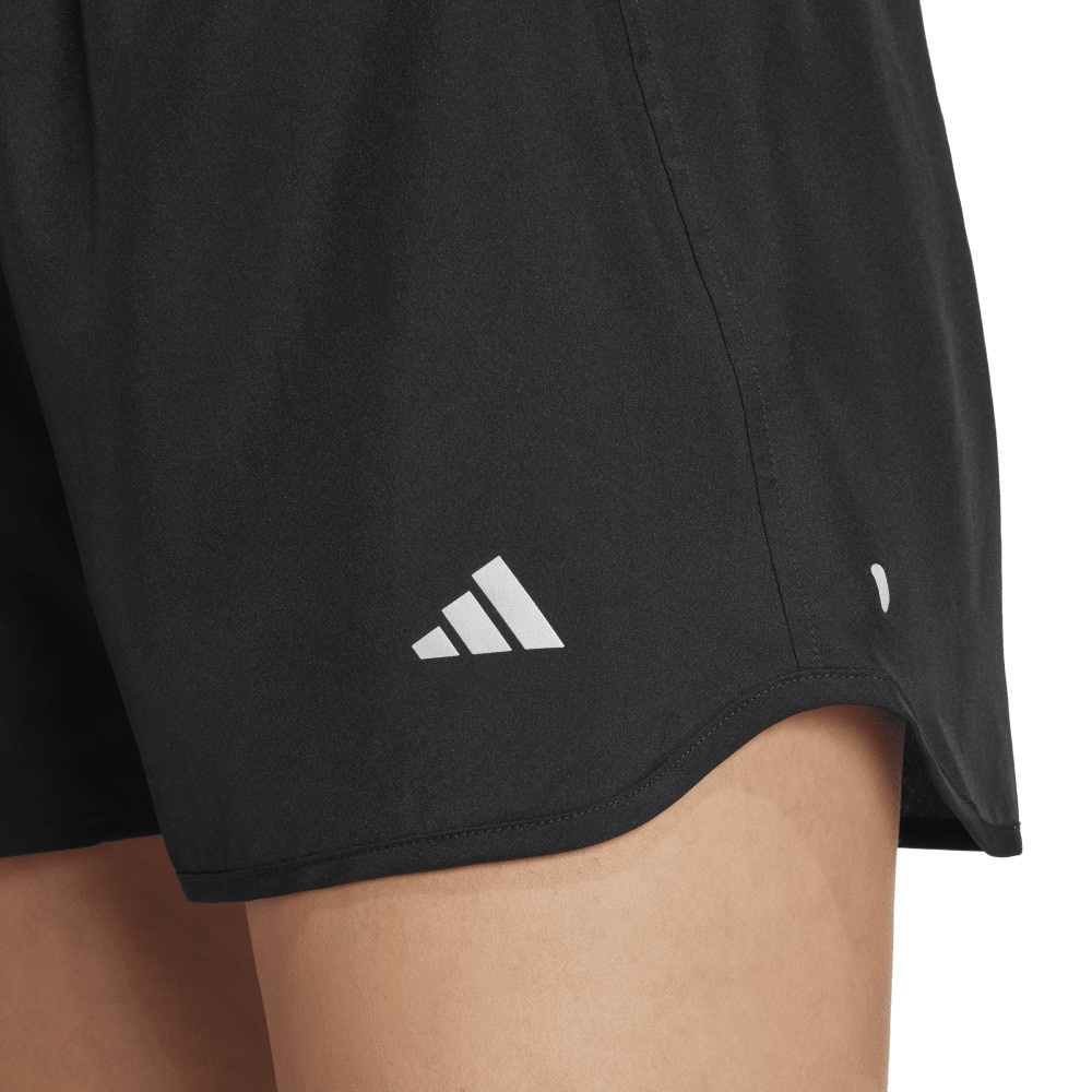 アディダス（adidas）（レディース）RUN IT ショートパンツ インナーショーツ付き IEJ75-IX5992