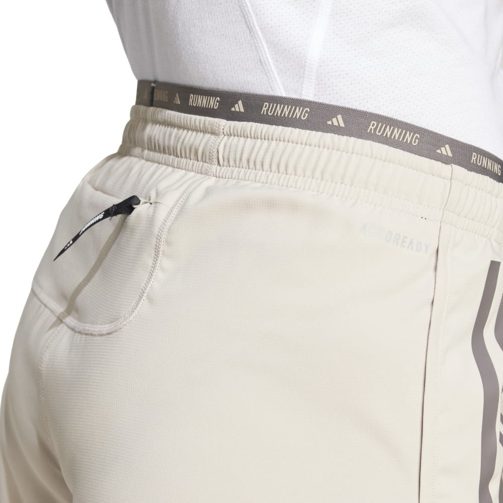 アディダス（adidas）（レディース）オウン ザ ラン スリーストライプス ショーツ IKM63-IV9999