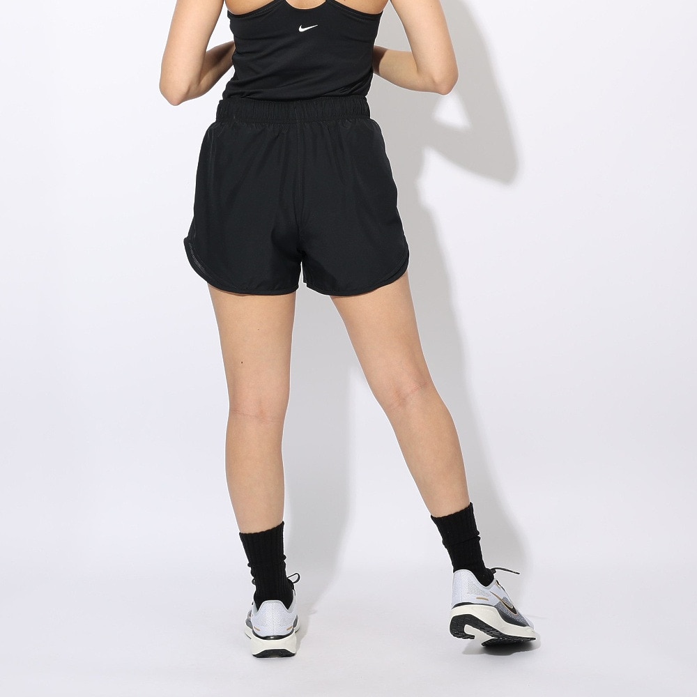 ナイキ（NIKE）（レディース）テンポ ドライフィット ランニングショーツ HM6097-011