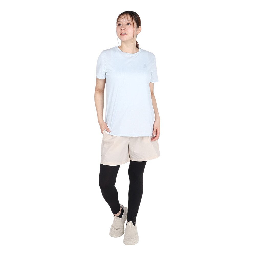 オン（On）（レディース）クロスショートパンツ 5 Core ショーツ インナーパンツ付き 1WF11050554