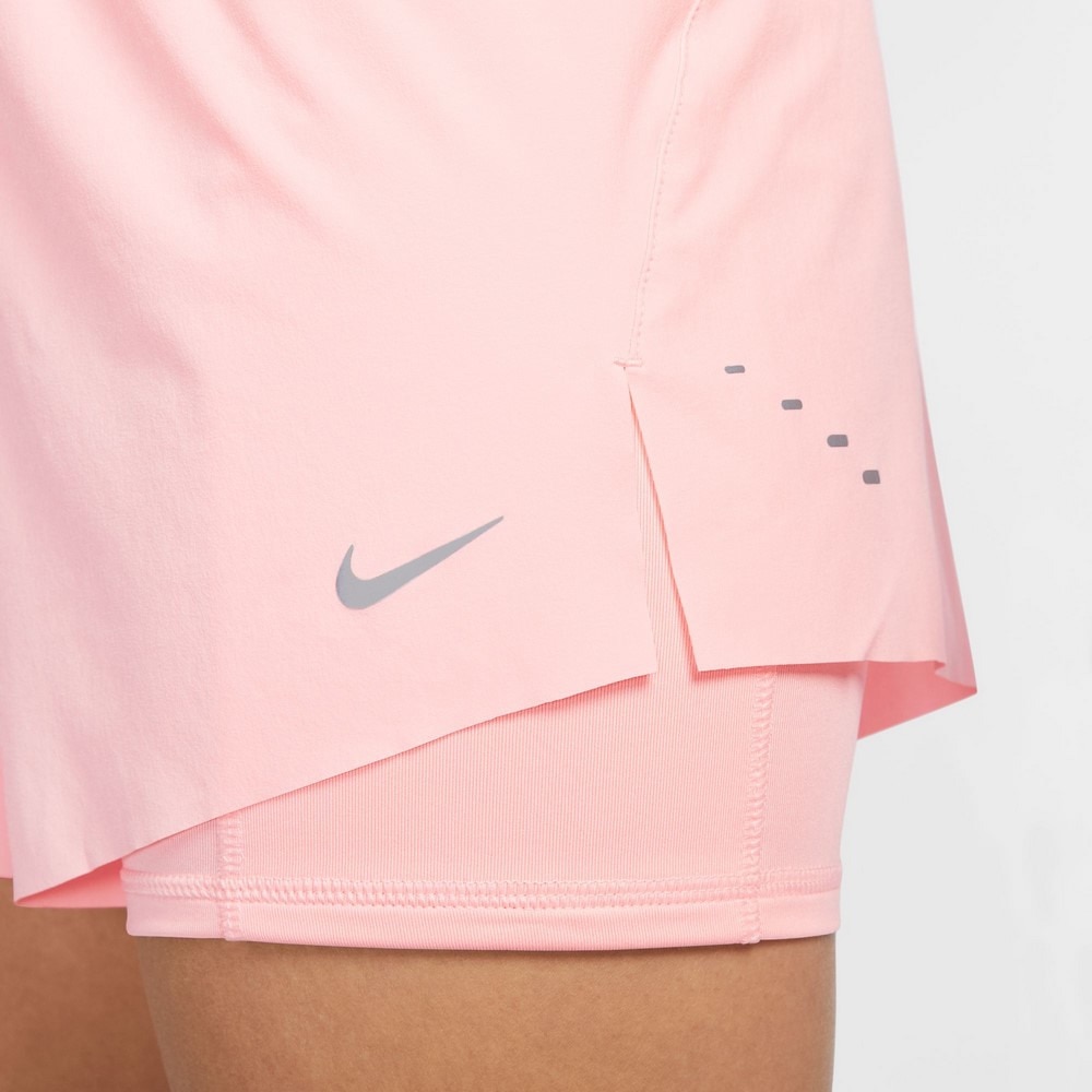 ナイキ（NIKE）（レディース）スウィフト ドライフィット ミッドライズ 2イン1 ランニングショートパンツ インナータイツ付き HJ5377-607
