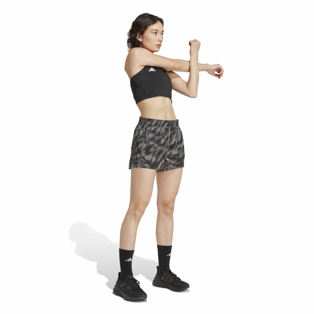 アディダス（adidas）（レディース）オウン ザ ラン 総柄プリント ショーツ KRI27-JL8709