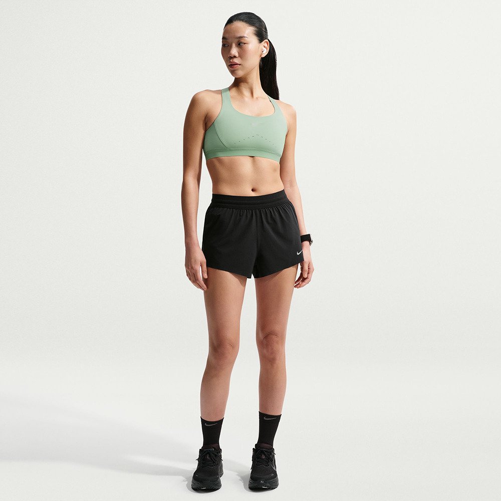 ナイキ（NIKE）（レディース）スウィフト ブリーズ ランニングショート