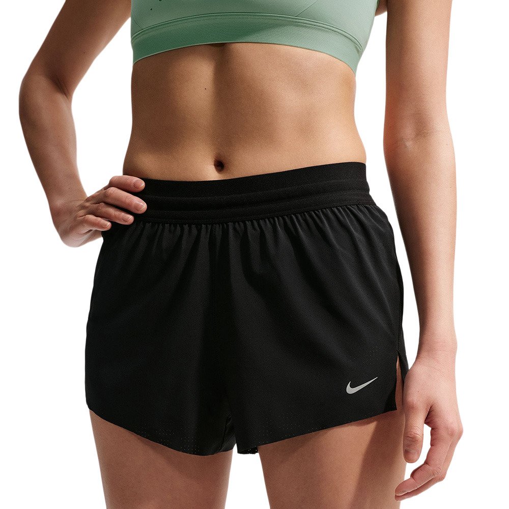 ナイキ（NIKE）（レディース）スウィフト ブリーズ ランニングショート