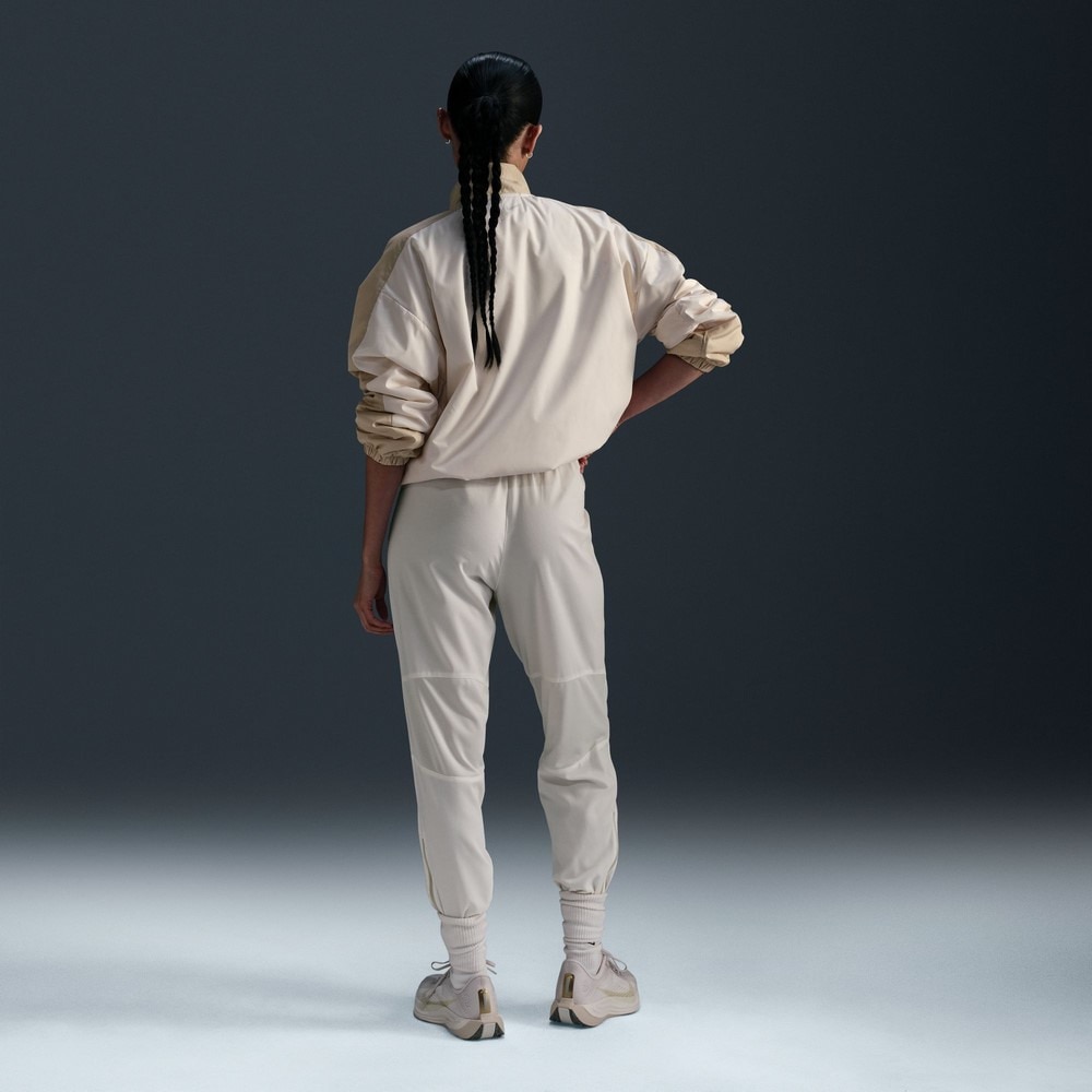 ナイキ（NIKE）（レディース）ドライフット ランニングパンツ HQ3247-110