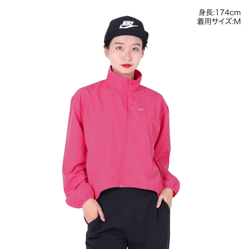 ナイキ（NIKE）（レディース）ドライフィット スウッシュ ランニングジャケット FB4695-615