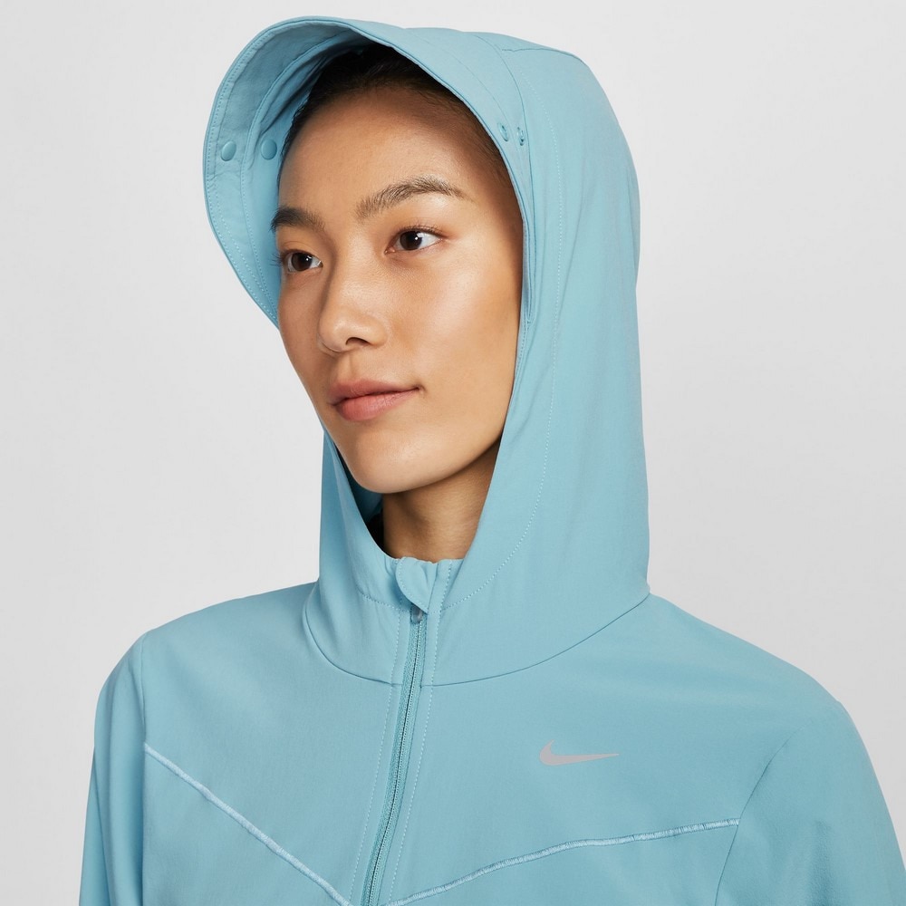 ナイキ（NIKE）（レディース）スイフト UV フーディ ランニング ジャケット FB7481-464