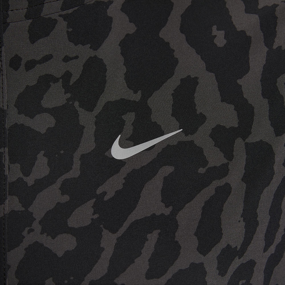 ナイキ（NIKE）（レディース）スウィフト NVLT DF ジャケット IB5845-010