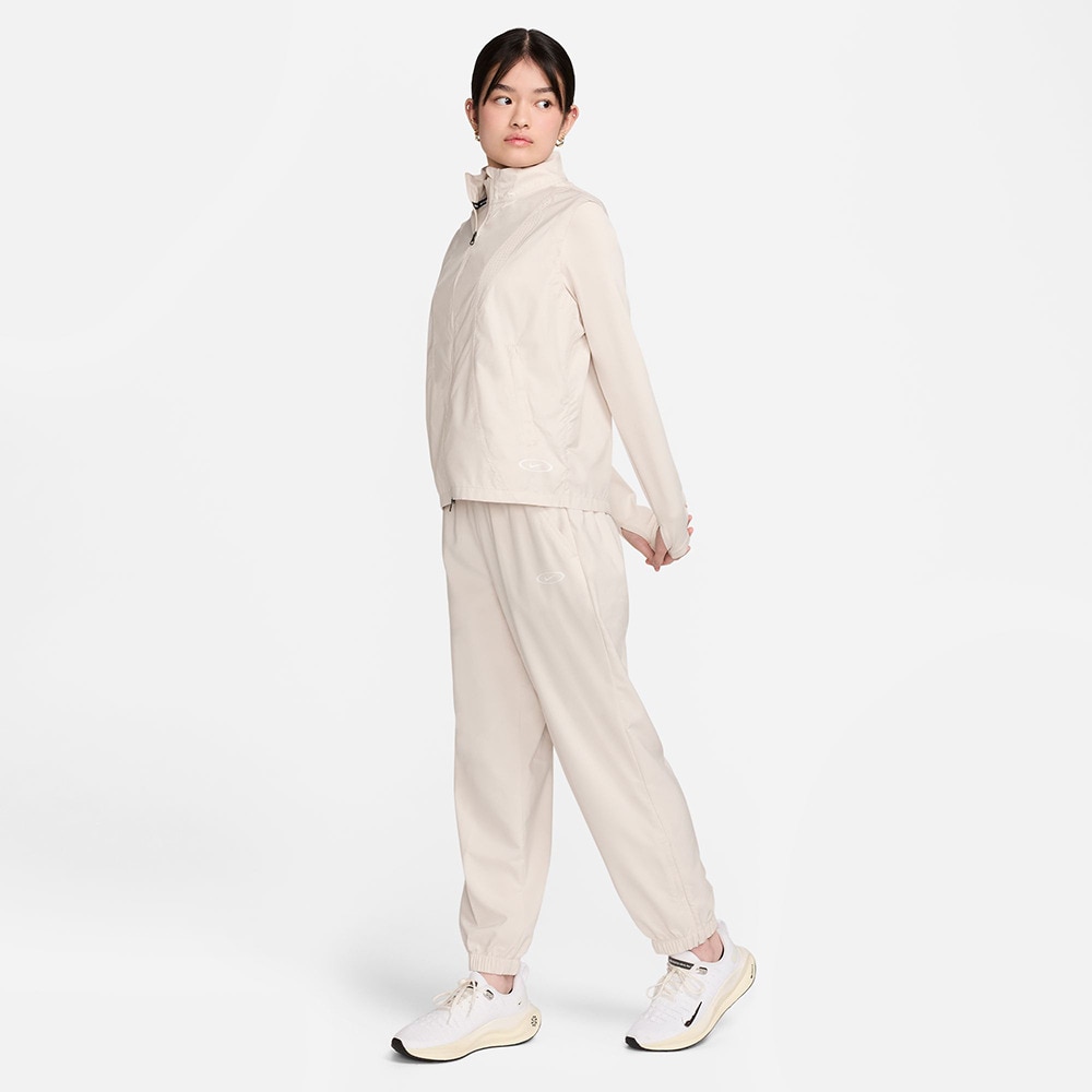 ナイキ（NIKE）（レディース）ブリーザブル ランニングベスト FN6818-104