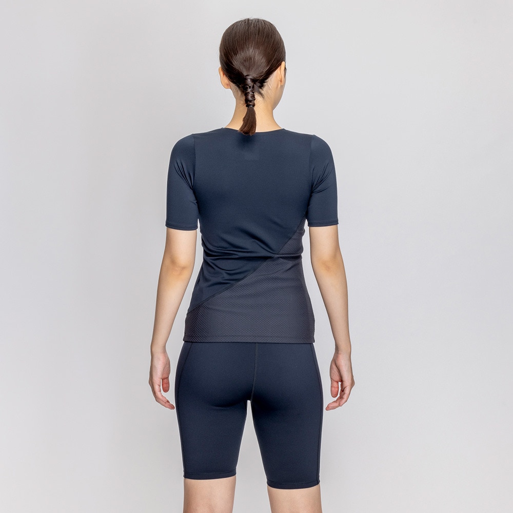 ナイキ（NIKE）（レディース）フィットネス水着 レディース 水泳 ジップ付き半袖セパレーツ 2993125-009