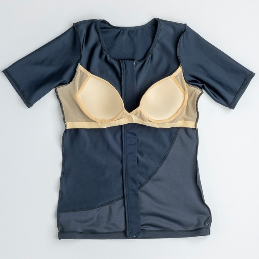 ナイキ（NIKE）（レディース）フィットネス水着 レディース 水泳 ジップ付き半袖セパレーツ 2993125-009
