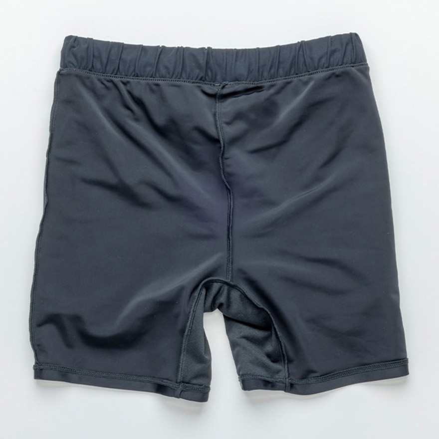 ナイキ（NIKE）（レディース）フィットネス水着 レディース 水泳 ジップ付き半袖 2in1 スカートショーツセパレーツ 2993126-014