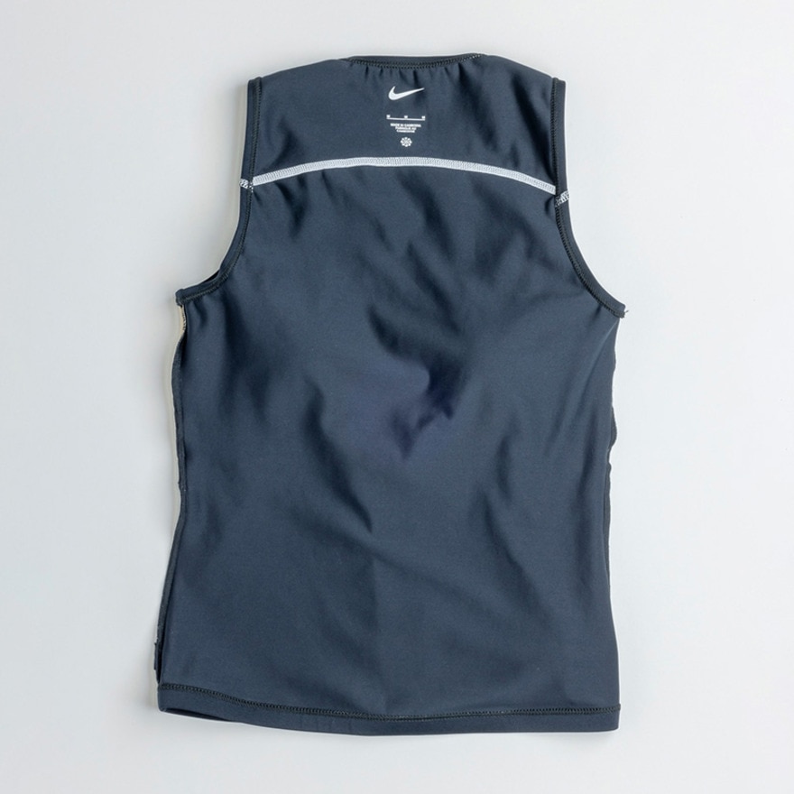 ナイキ（NIKE）（レディース）フィットネス水着 レディース 水泳 SU25 クロップドジップ付き袖なしセパレーツ 2993137-009