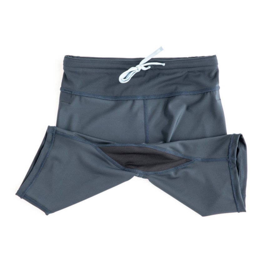 ナイキ（NIKE）（レディース）水着 レディース 水泳 ベーシック 半袖ジップ付きセパレーツ 黒 ブラック M-4Lサイズ 2993164-009