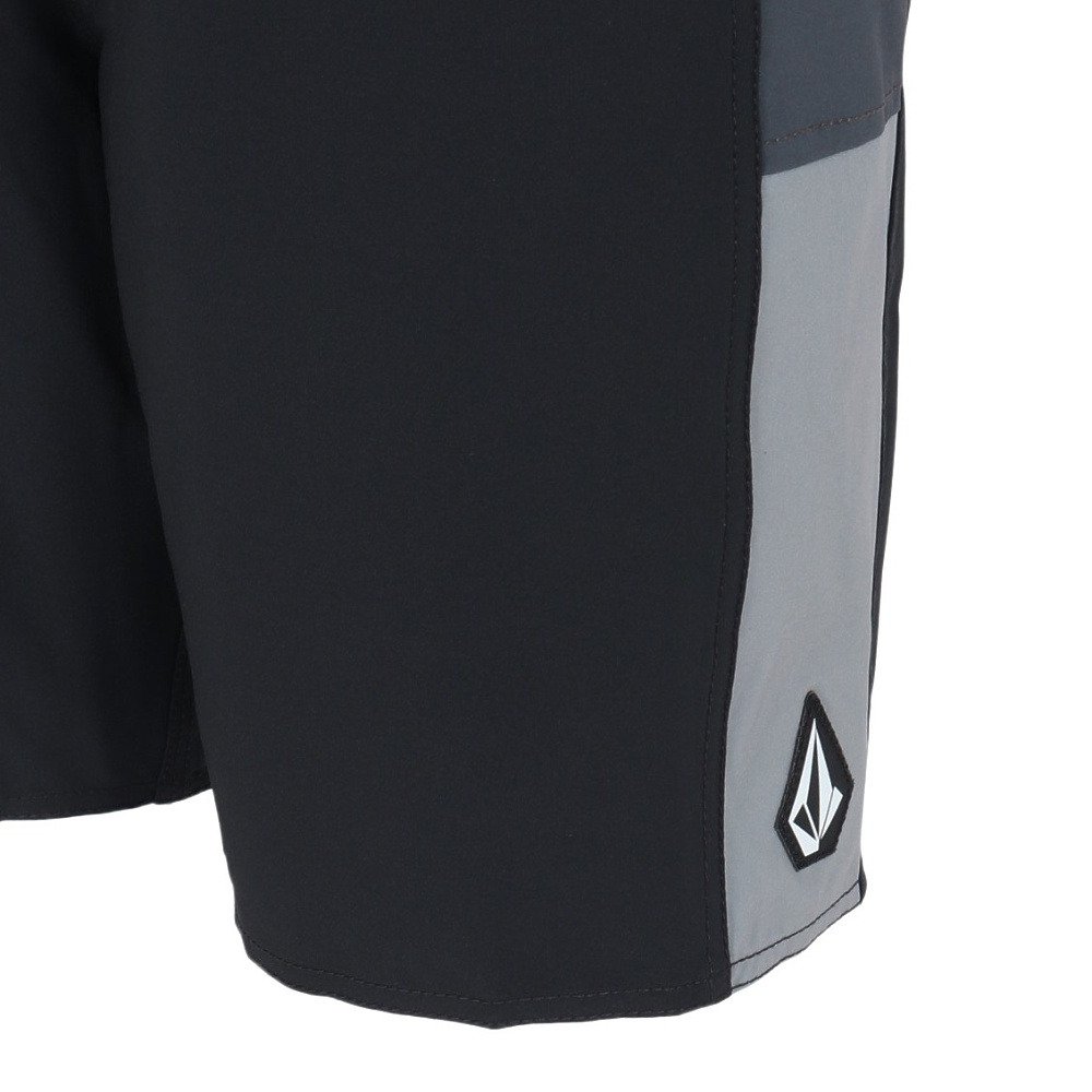 ボルコム（Volcom）（メンズ）水着 DUMBRECK BOARDSHORT 19 A0802302-BLK