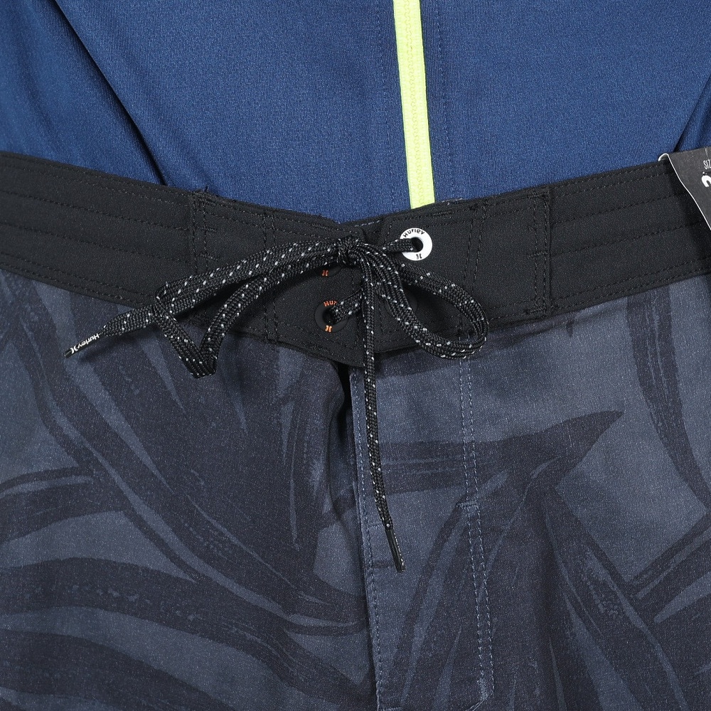 ハーレー（HURLEY）（メンズ）水着 海パン ハーフパンツ ボードショーツ PHANTOM BLOCKPARTY 2 TAMARINDO 18 22 DB8784-H010 ブラック