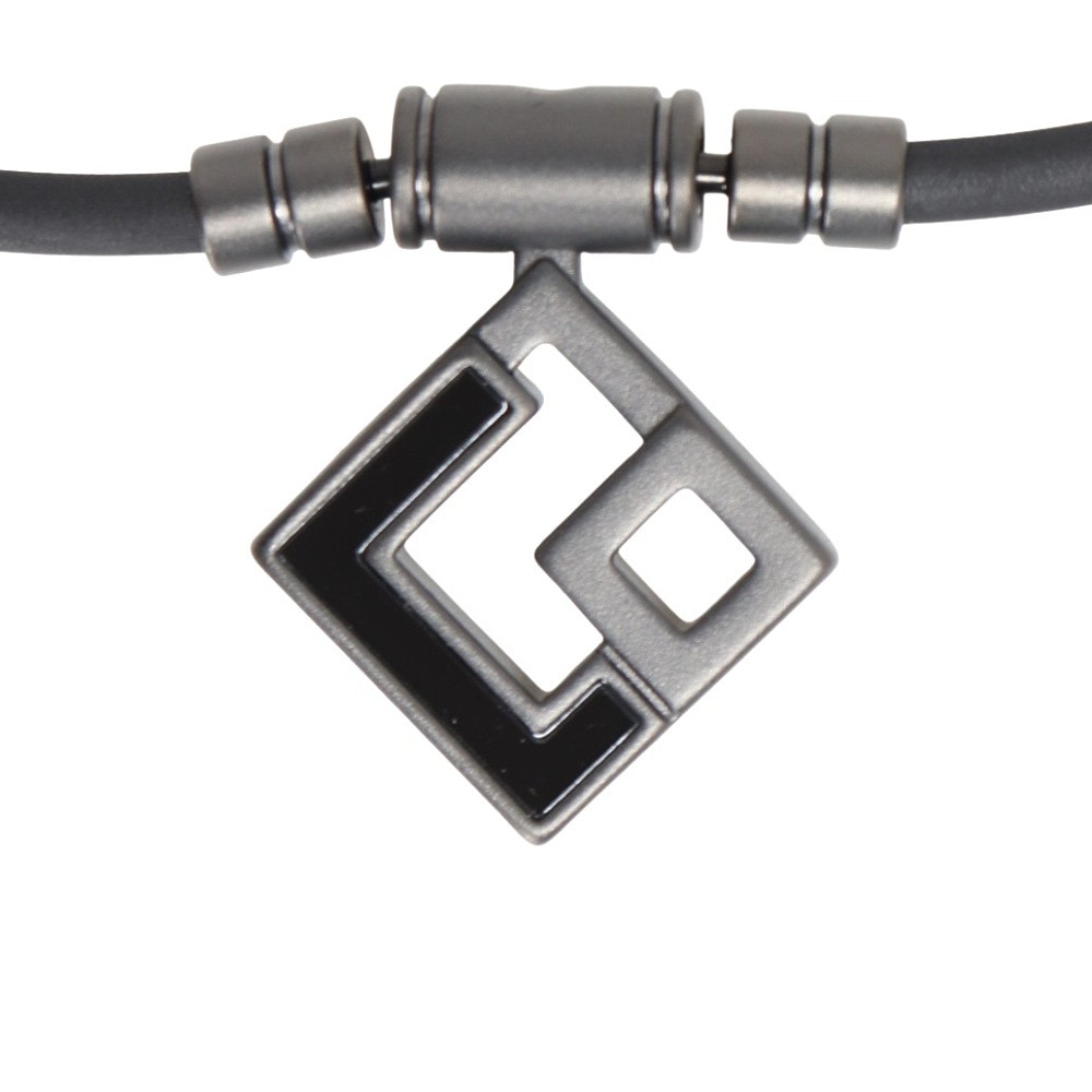 コラントッテ（Colantotte）（メンズ、レディース）チタンネックレス アウラプレミアムボックス マットブラック オリジナルハンカチ付き DAAAY20