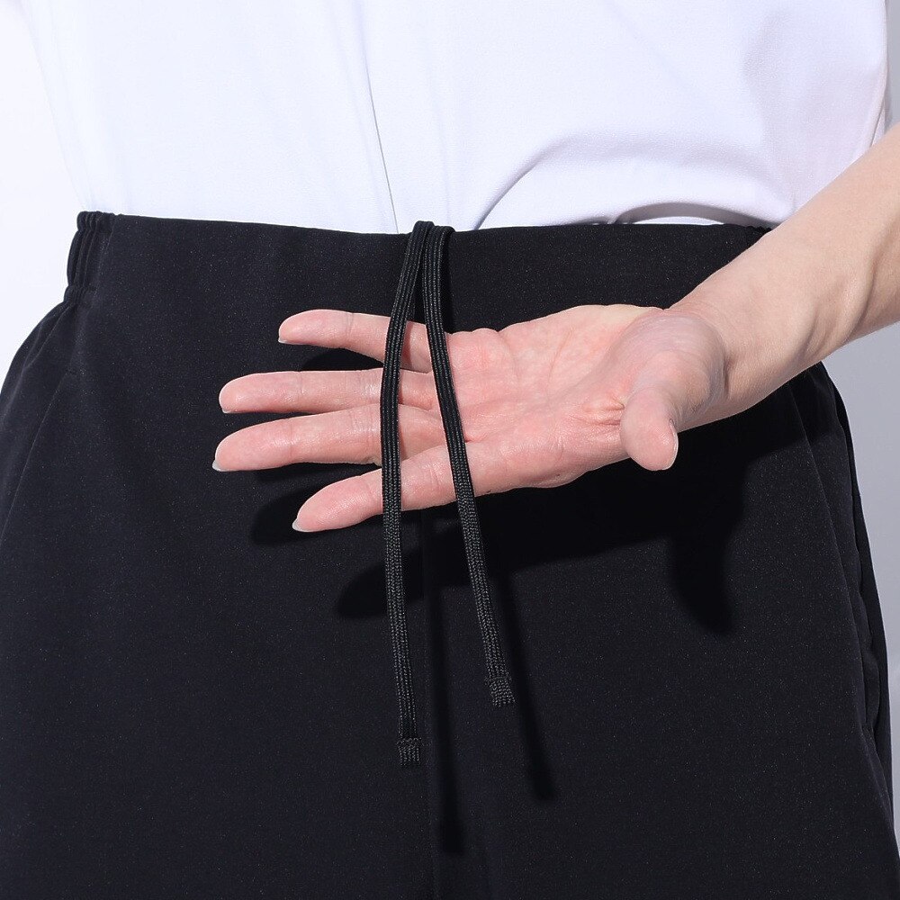 デサント（DESCENTE）（メンズ）パンツ 撥水 ストレッチ ブラック 黒 スパンライク オーセンティックロゴ テーパードパンツ DMMXJG10 BK