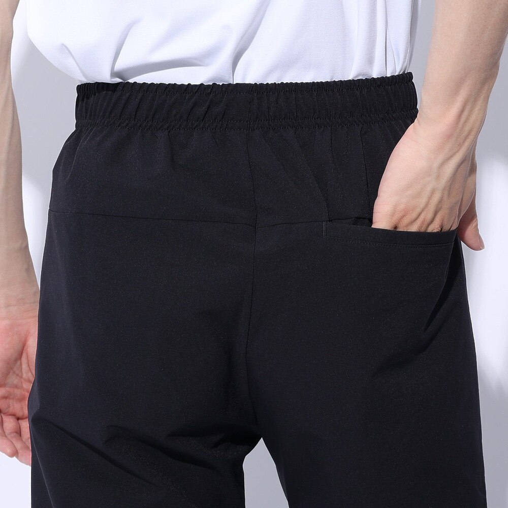 デサント（DESCENTE）（メンズ）パンツ 撥水 ストレッチ ブラック 黒 スパンライク オーセンティックロゴ テーパードパンツ DMMXJG10 BK