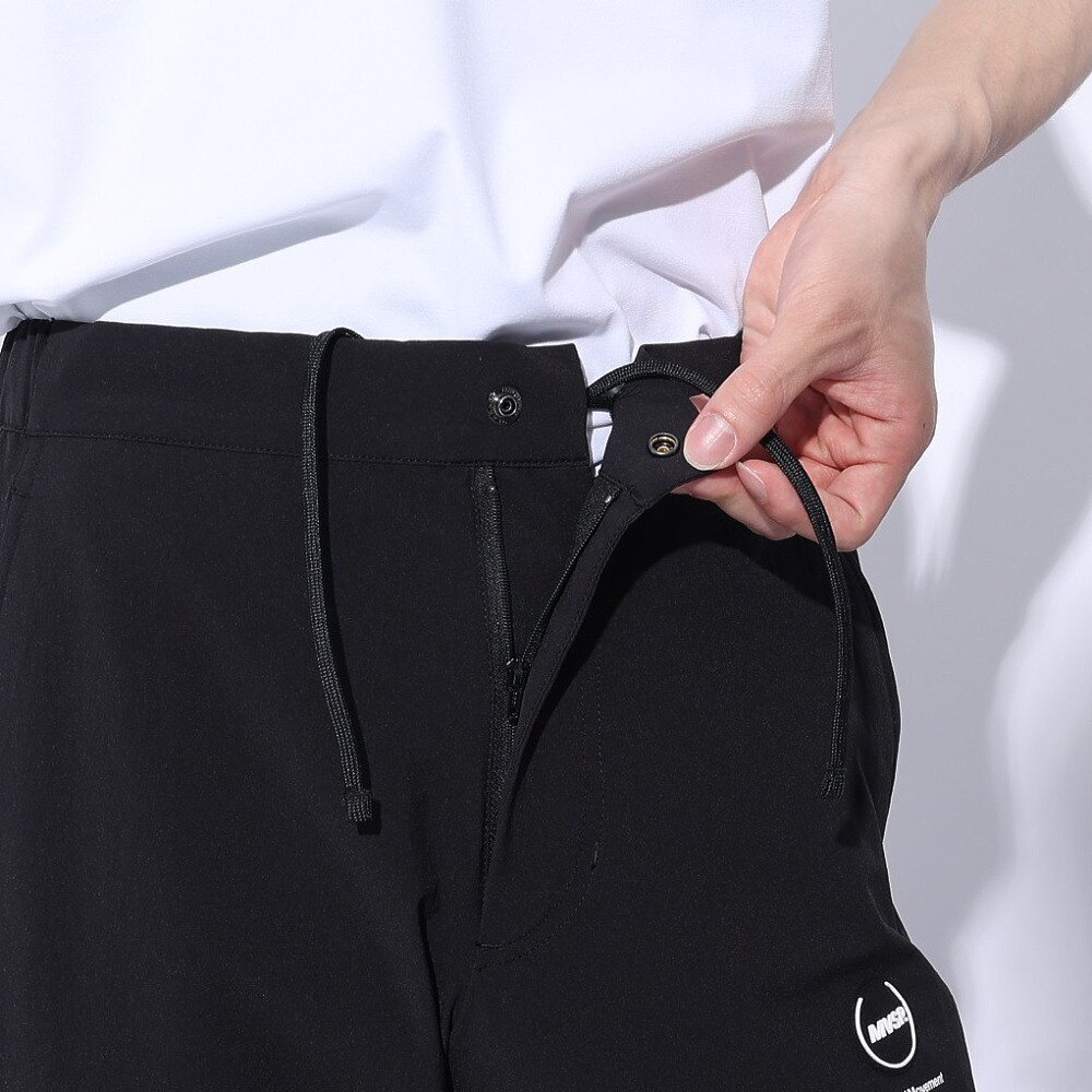 デサント（DESCENTE）（メンズ）パンツ uv UV 接触冷感 ストレッチ 撥水 ブラック 黒  4WAYストレッチ イージージョガーパンツ DMMXJG13 BK