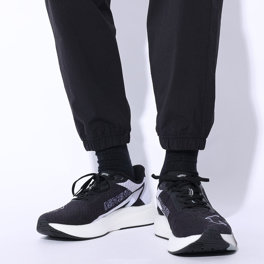 デサント（DESCENTE）（メンズ）パンツ uv UV 接触冷感 ストレッチ 撥水 ブラック 黒  4WAYストレッチ イージージョガーパンツ DMMXJG13 BK