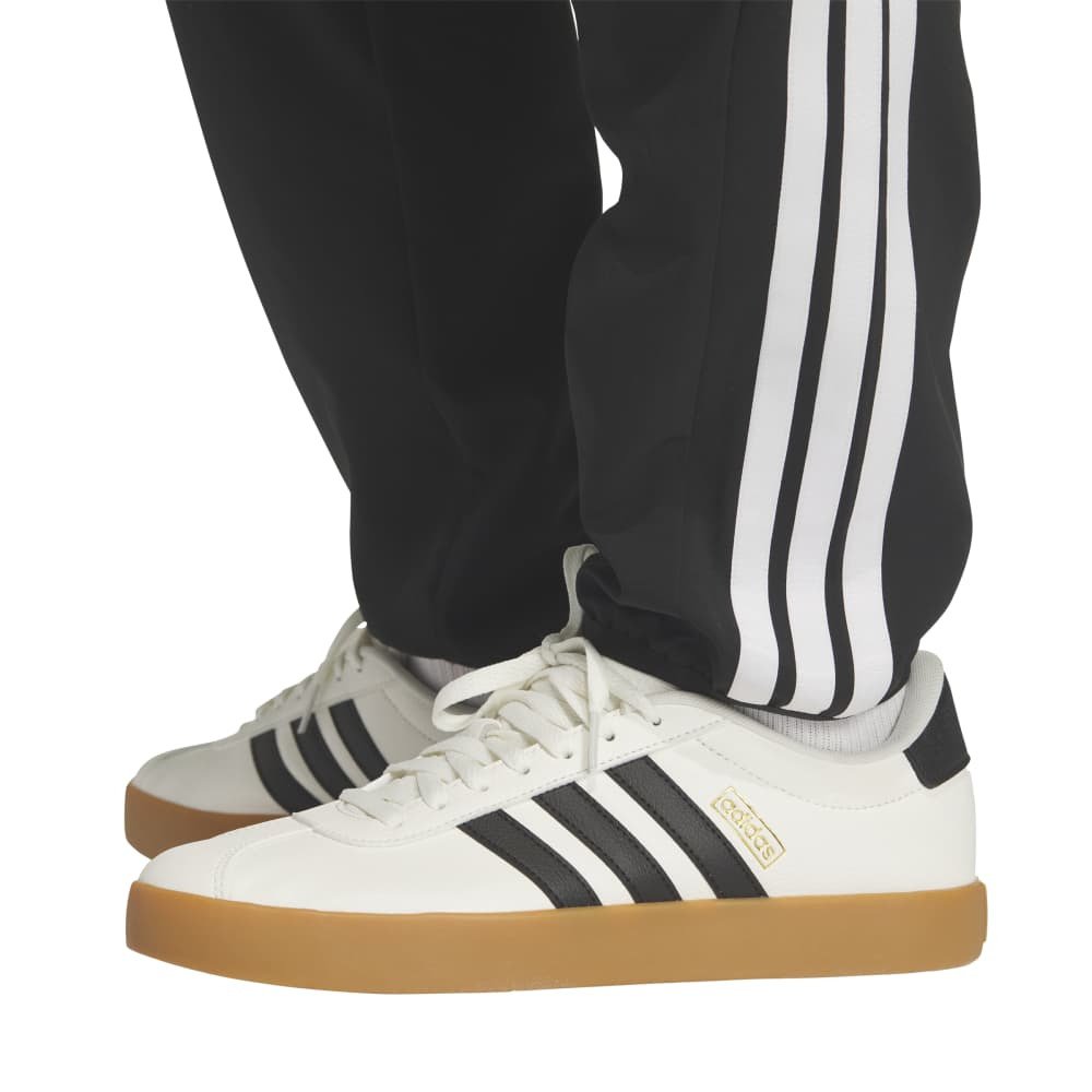 アディダス（adidas）（メンズ）スリーストライプス ライト ウーブン