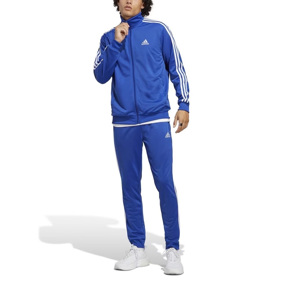 adidas スポーツウェア