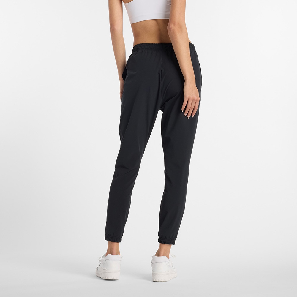 ニューバランス（new balance）（レディース）ストレッチウーブンジョガー AWP51108BK