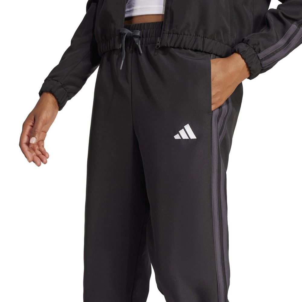 アディダス（adidas）（レディース）ボールドブロック トラックスーツ 上下セット KUB96-JF3387