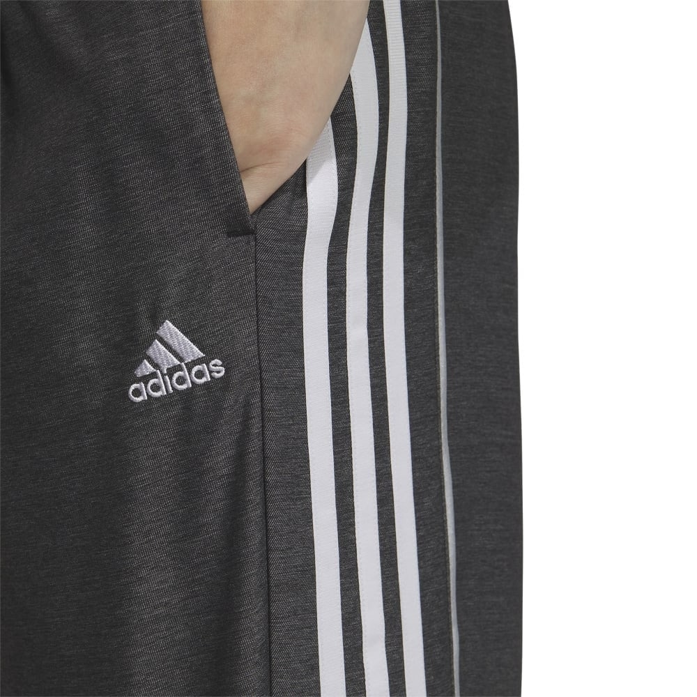 アディダス（adidas）（レディース）ウィンドブレーカー 上下セット デニム風 ウーブン 防風 撥水 ブラック