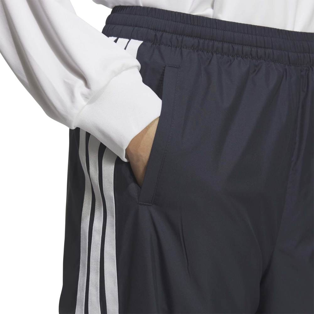 アディダス（adidas）（レディース）スリーストライプス ルーズフィット ウインドブレーカー パンツ QB216-KA0951