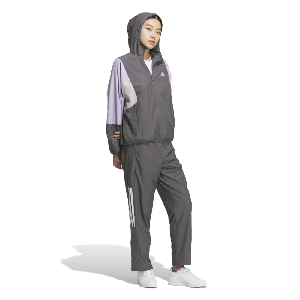 アディダス（adidas）（レディース）トラム ルーズフィット カラー ブロッキング ウインドブレーカー ジャケット P0338-KA0937