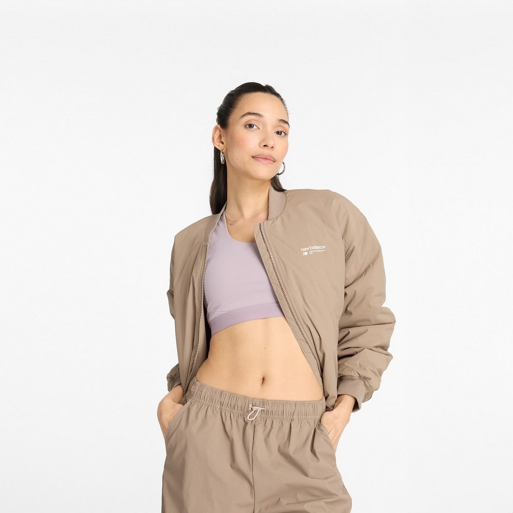ニューバランス（new balance）（レディース）Linear Heritage ウーブンパデッド ボンバー ジャケット WJ33507MS