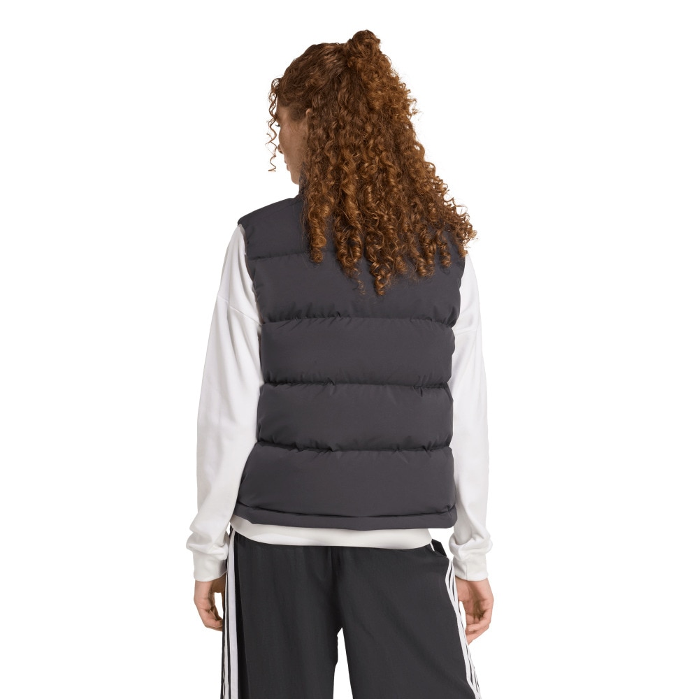 アディダス（adidas）（レディース）ヘリオニック クライマウォーム リラックス ダウンベスト JXV24-JN2090