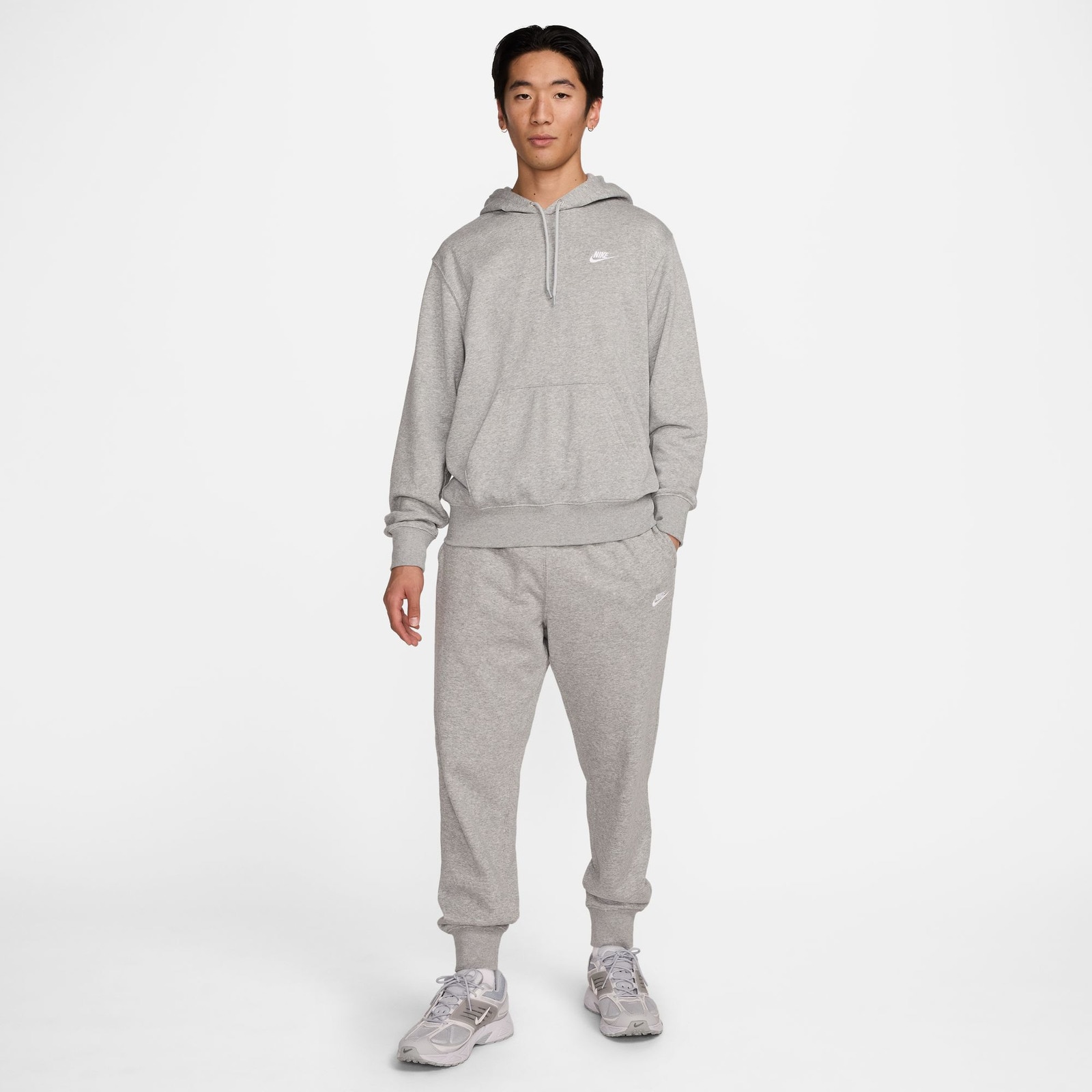 ナイキ（NIKE）（メンズ）クラブ フレンチテリー プルオーバー パーカー FN3867-063