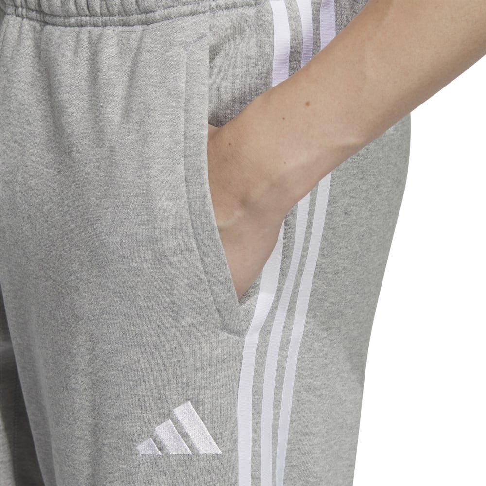 アディダス（adidas）（メンズ）エッセンシャルズ プラス レギュラーフィット スリーストライプス フレンチテリー カフパンツ JUP89-JW6942