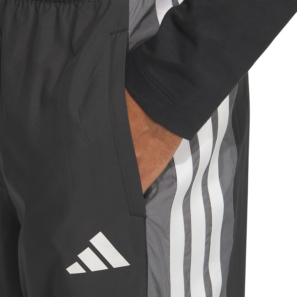 アディダス（adidas）（メンズ）マストハブ ルーズフィット メッシュ裏地付き フルレングス オープンヘム ウインドパンツ KQD21-JM2106